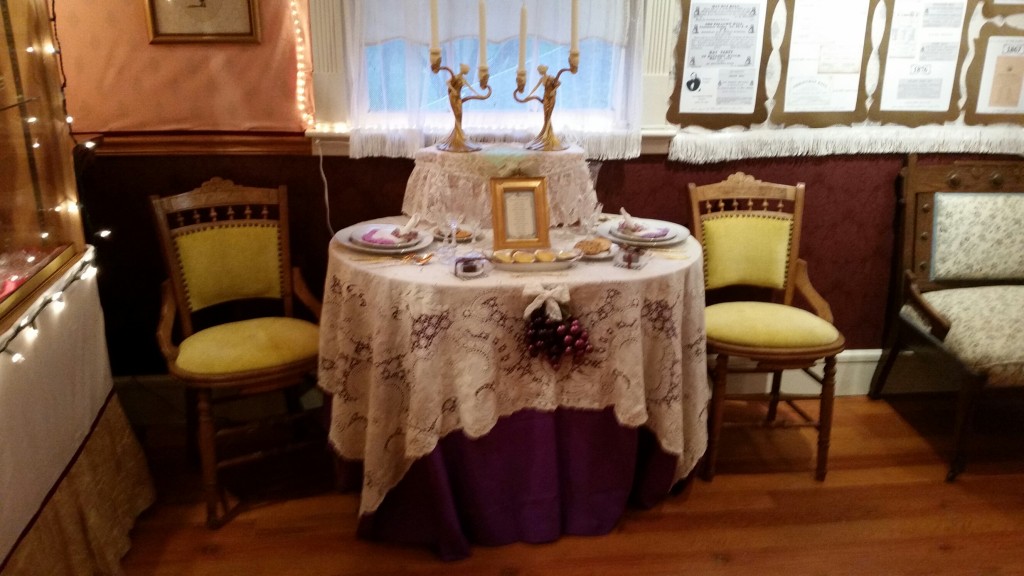 sample supper table
